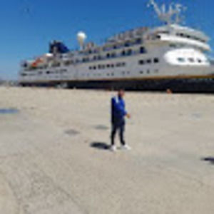 Meet your Posher, Daniel